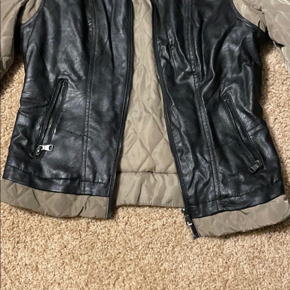 Jacket - Picture 6 of 8